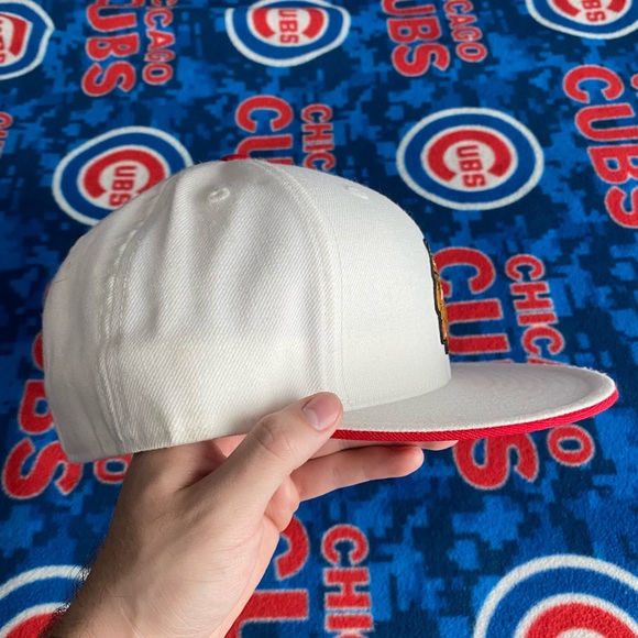 Mitchell and ness Chicago blackhawks SnapBack - Picture 4 of 6